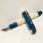 Bleu foncé