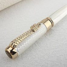 Stylo plume Dragon Doré - Détail pointe fine moyenne acier inoxydable