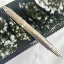 Stylo plume rétractable gris brossé - Texture mate